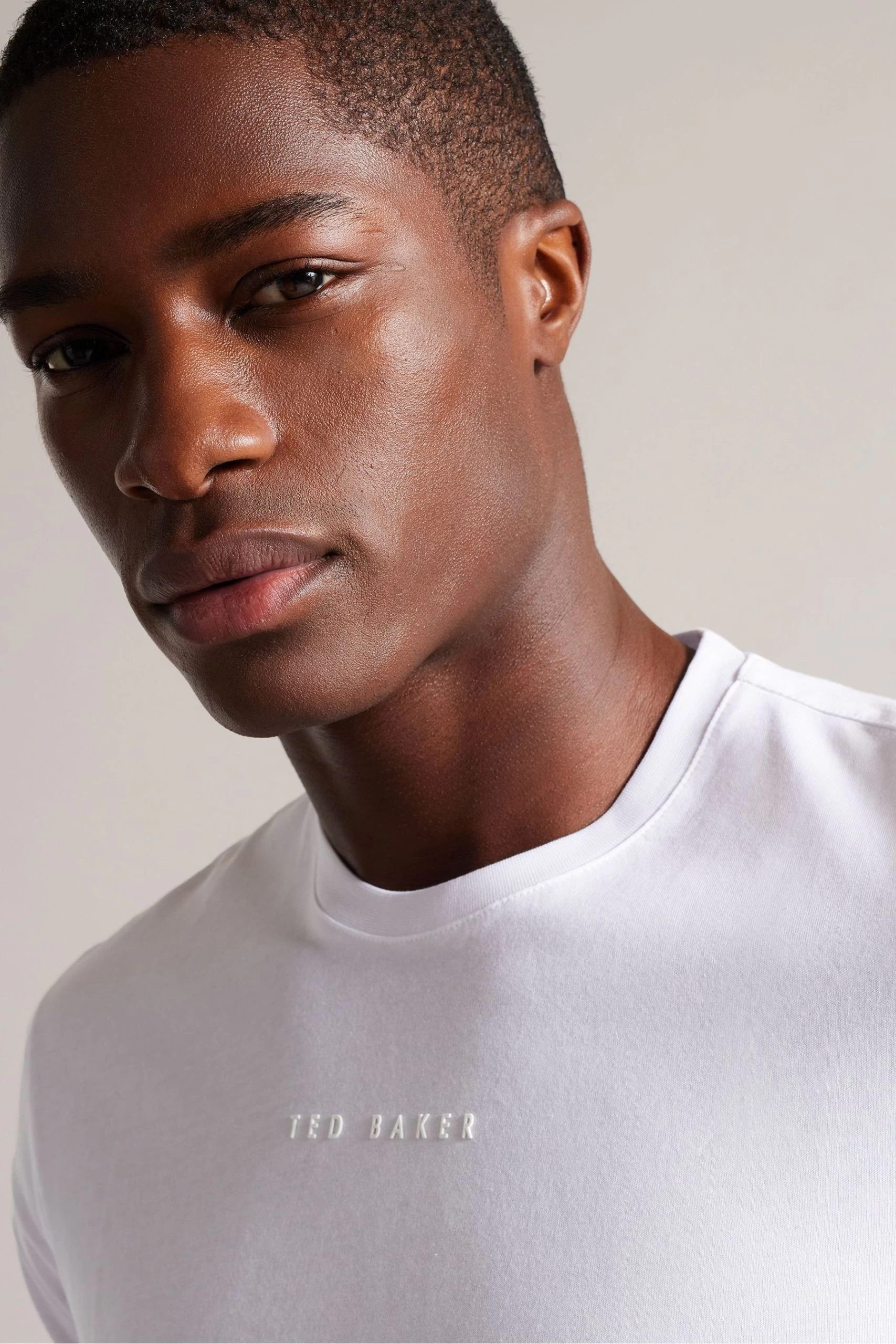 Ted Baker Wilkin Short Sleeved Branded White T-Shirt 6 Ted Baker Wilkin Short Sleeved Branded White T-Shirt - Image 4