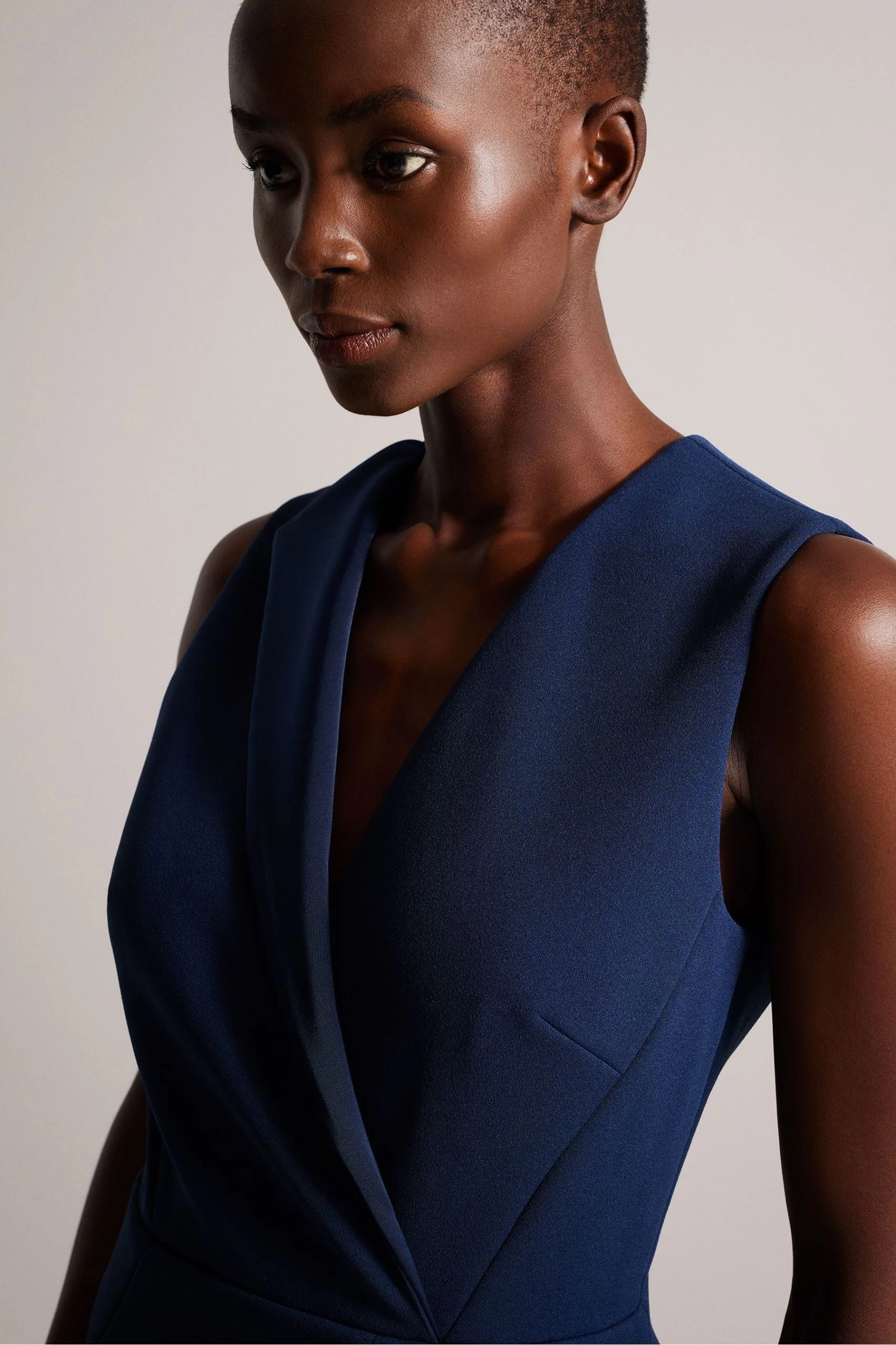 Ted Baker Navy Blue Tilolah Seam Detail Bodycon Dress 6 Ted Baker Navy Blue Tilolah Seam Detail Bodycon Dress - Image 4