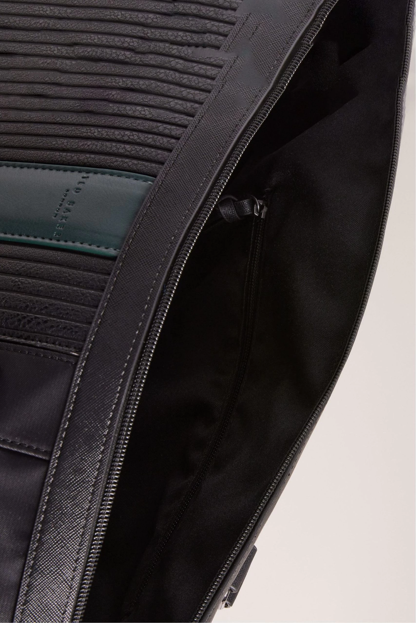 Ted Baker Rucks Black Core Twill Pu Striped Holdall 6 Ted Baker Rucks Black Core Twill Pu Striped Holdall - Image 4