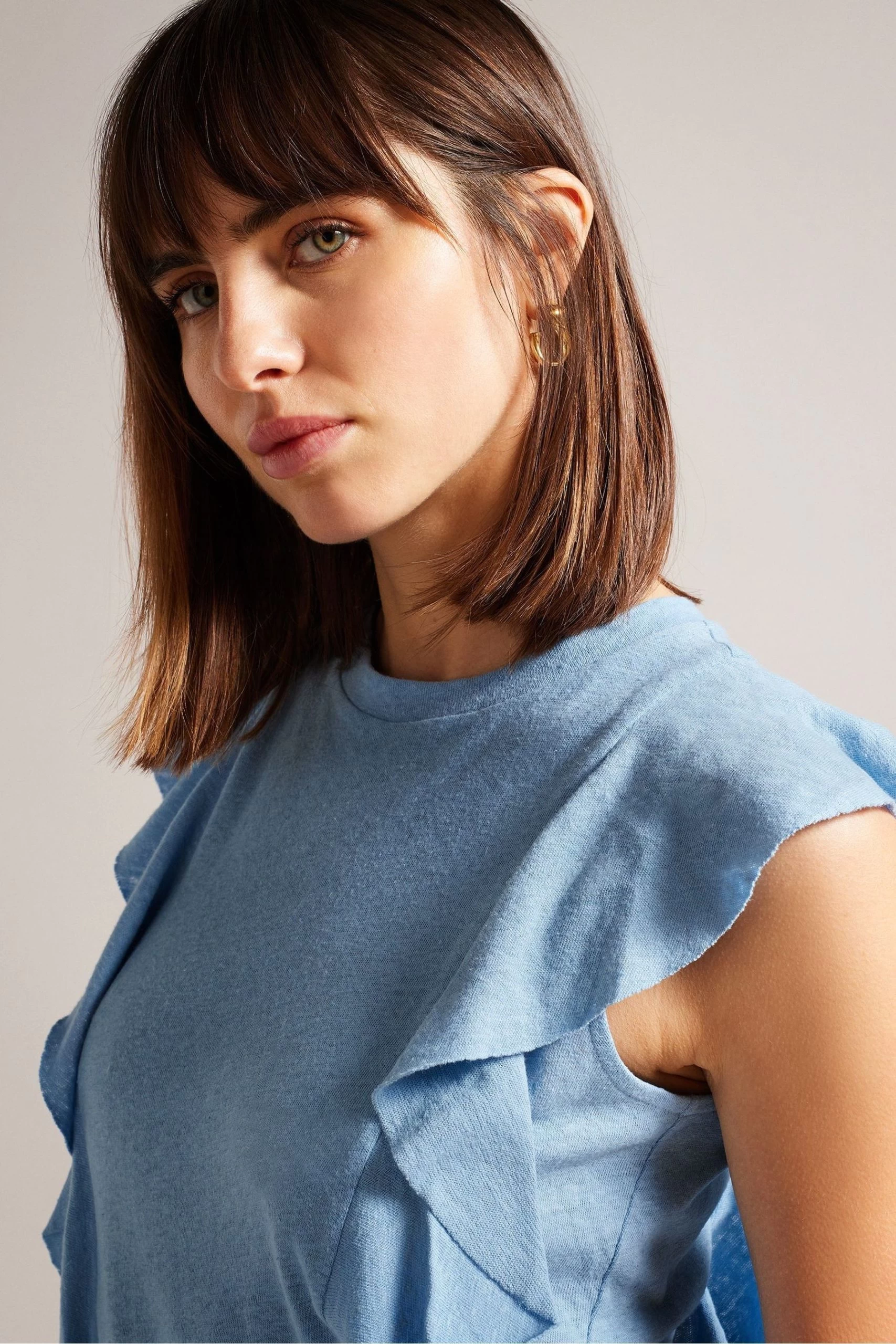 Ted Baker Blue Kathley Frill Linen Vest 6 Ted Baker Blue Kathley Frill Linen Vest - Image 4