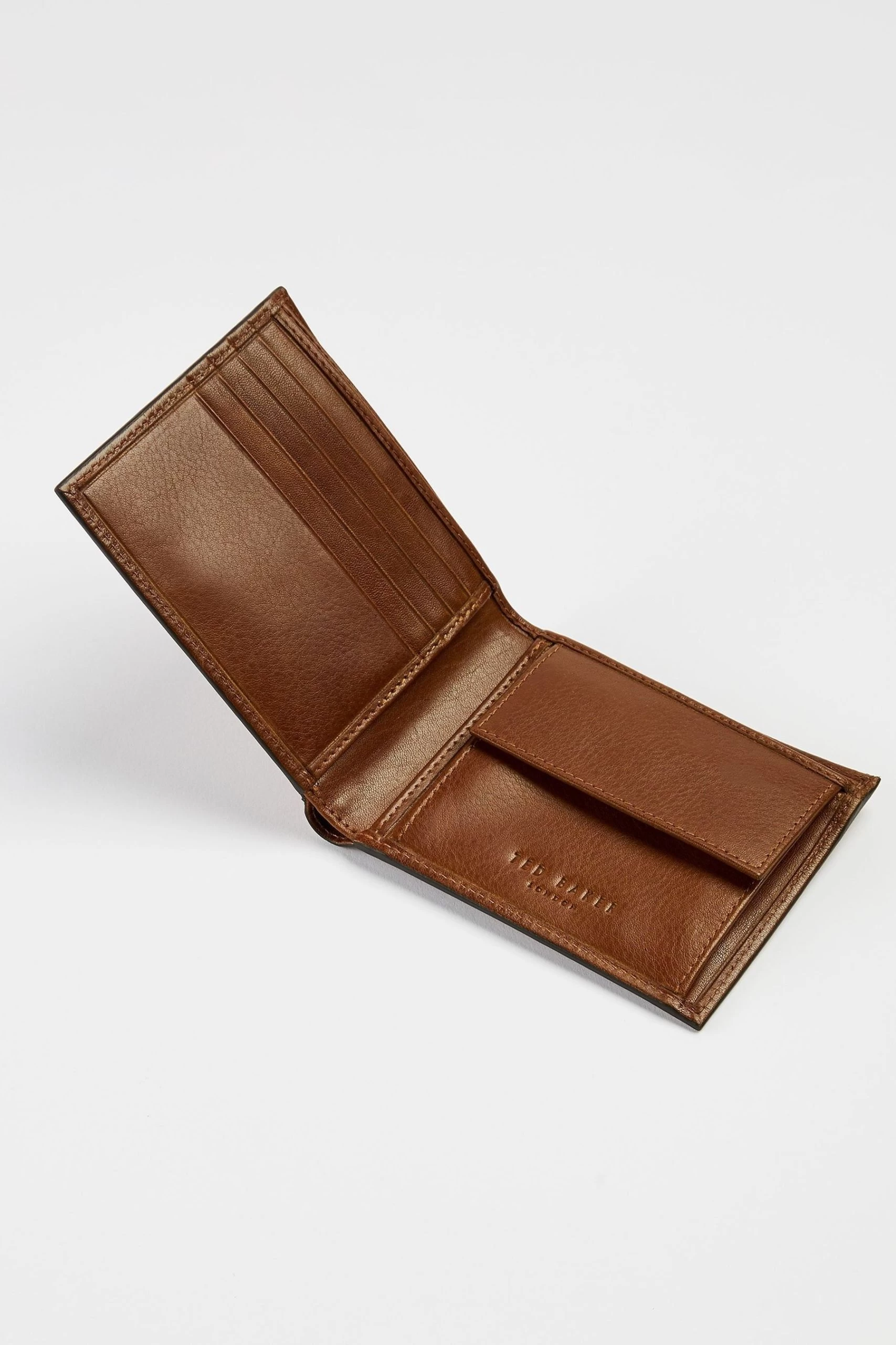 Ted Baker Prug Embossed Corner Leather Bifold Wallet With Coin 4 Ted Baker Prug Embossed Corner Leather Bifold Wallet With Coin - Image 2
