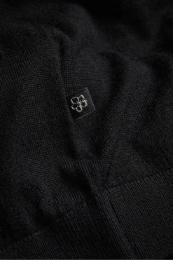 Ted Baker Senti Short Sleeved Knitted Plain Black T-Shirt 11 Ted Baker Senti Short Sleeved Knitted Plain Black T-Shirt -Ted Baker Shop 772039s5