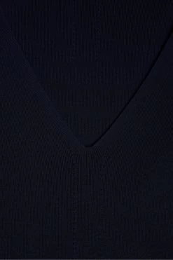 Ted Baker Blue Cileste V-Neck Slim Fit Knit Top 15 Ted Baker Blue Cileste V-Neck Slim Fit Knit Top -Ted Baker Shop 876803s7