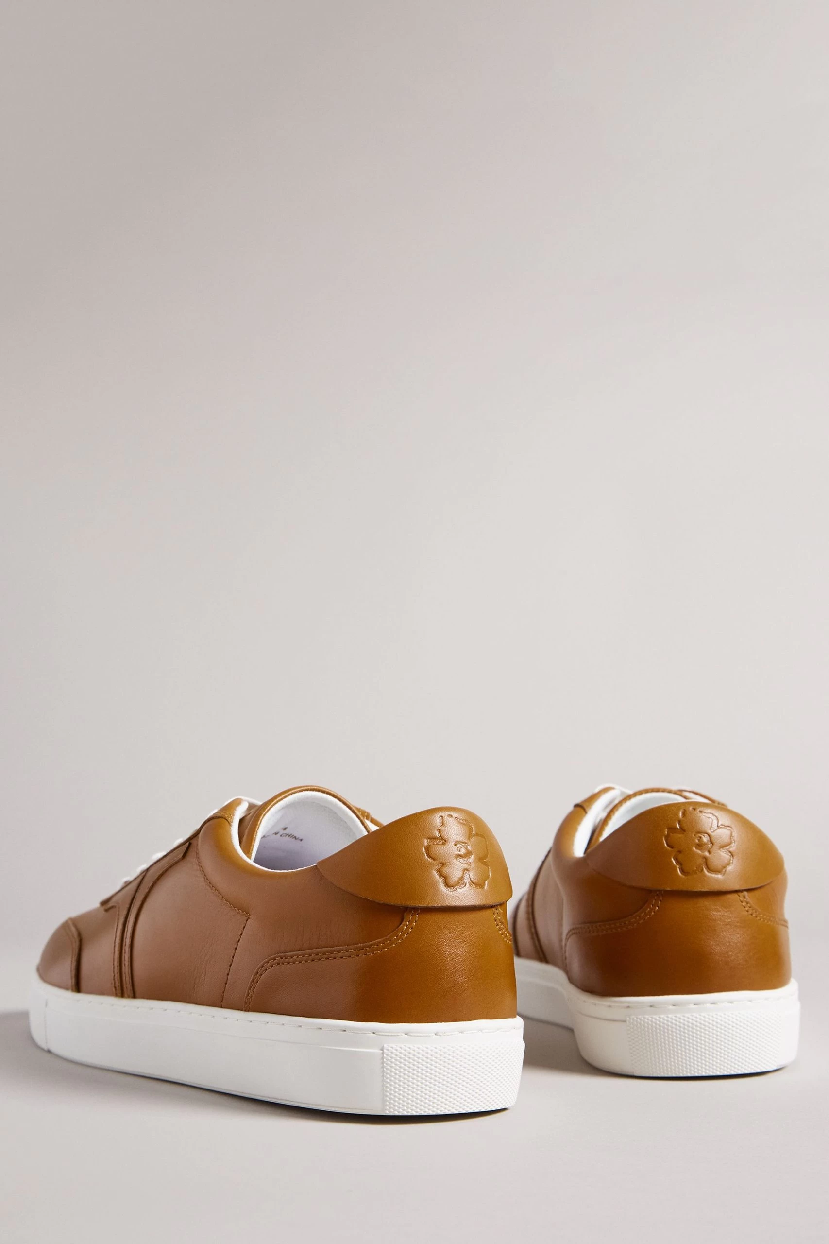 Ted Baker Mens Brown Robert Retro Leather Sneakers 5 Ted Baker Mens Brown Robert Retro Leather Sneakers - Image 3