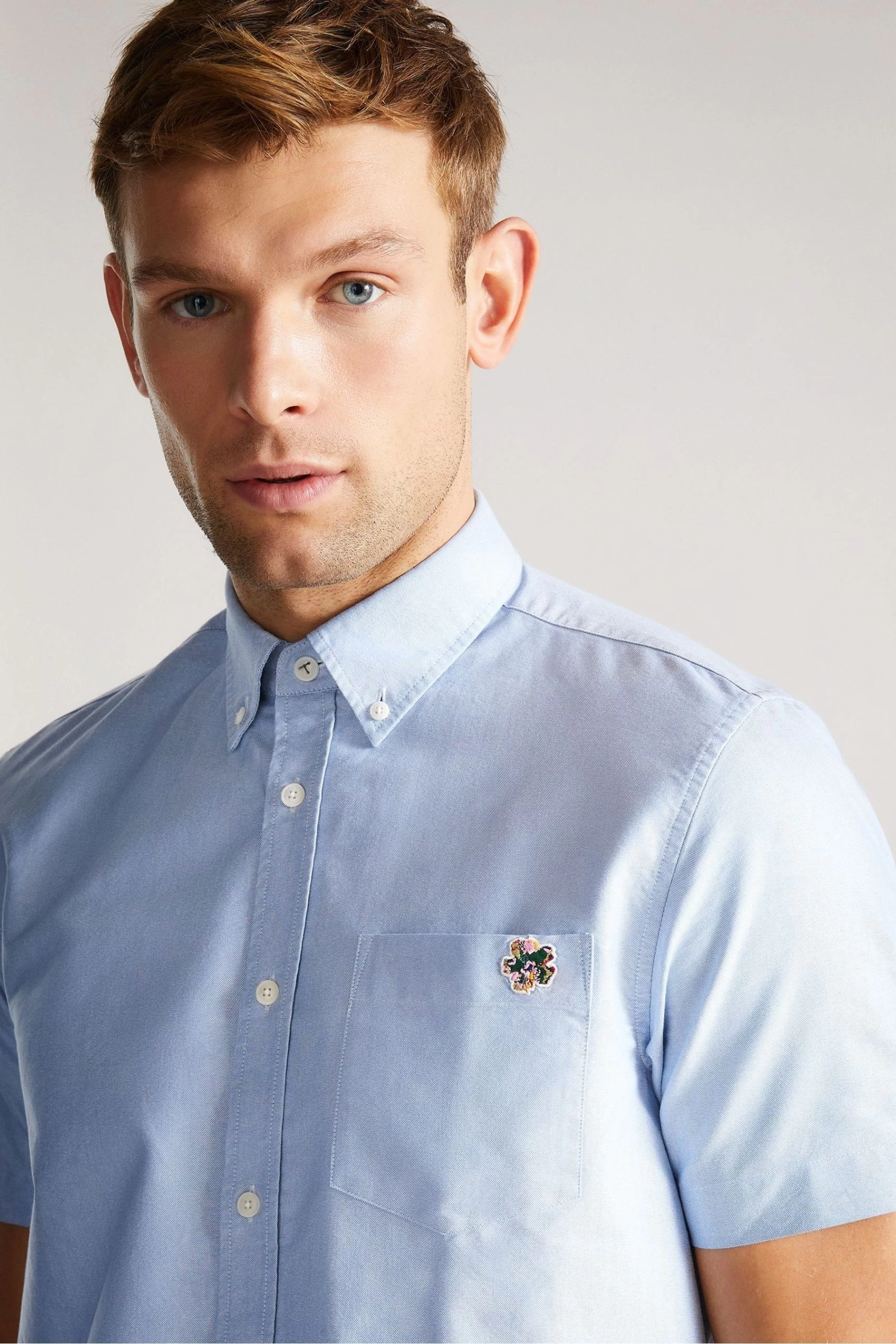 Ted Baker Capsho Blue Short Sleeve Oxford Shirt 6 Ted Baker Capsho Blue Short Sleeve Oxford Shirt - Image 4