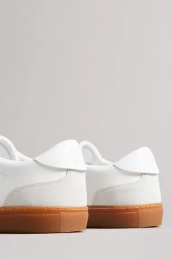 Ted Baker Robbert White Retro Suede Leather Mix Sneakers 8 Ted Baker Robbert White Retro Suede Leather Mix Sneakers -Ted Baker Shop C45232s3