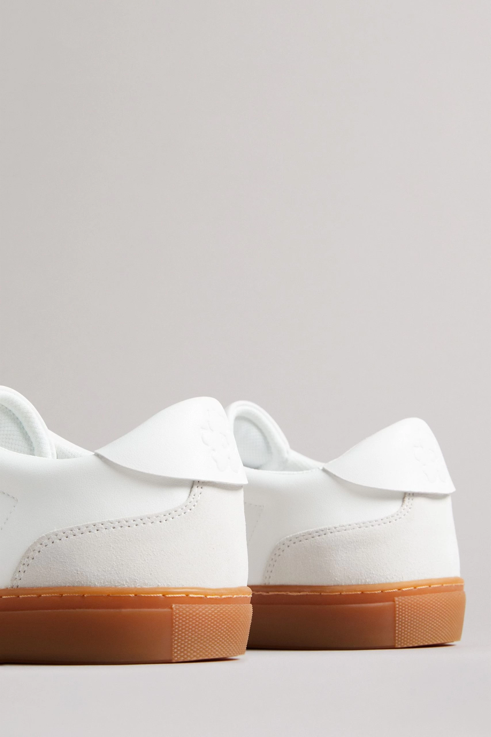 Ted Baker Robbert White Retro Suede Leather Mix Sneakers 5 Ted Baker Robbert White Retro Suede Leather Mix Sneakers - Image 3