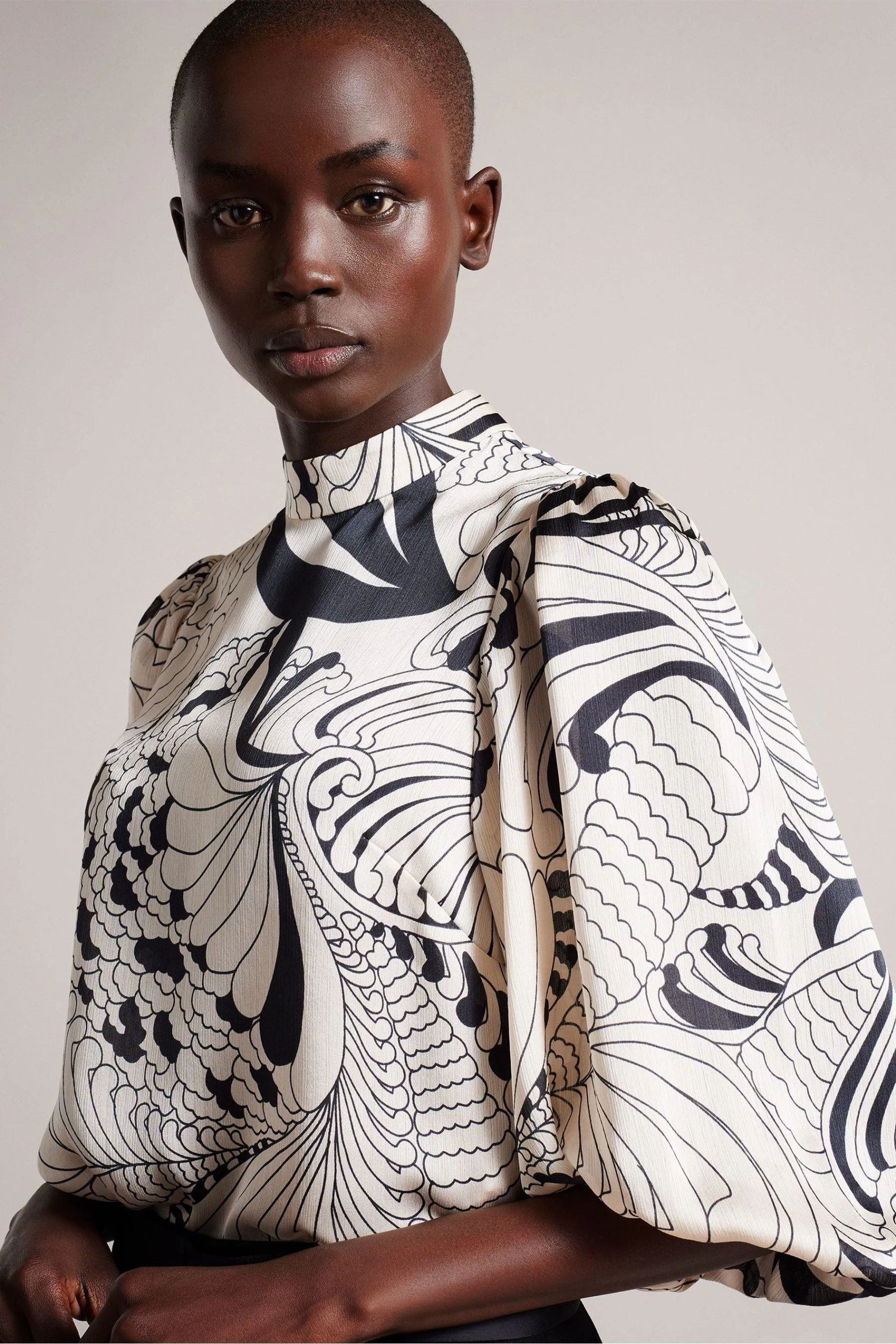 Ted Baker Jessiaa White Top With Stand Collar And Balloon Sleeve 6 Ted Baker Jessiaa White Top With Stand Collar And Balloon Sleeve - Image 4