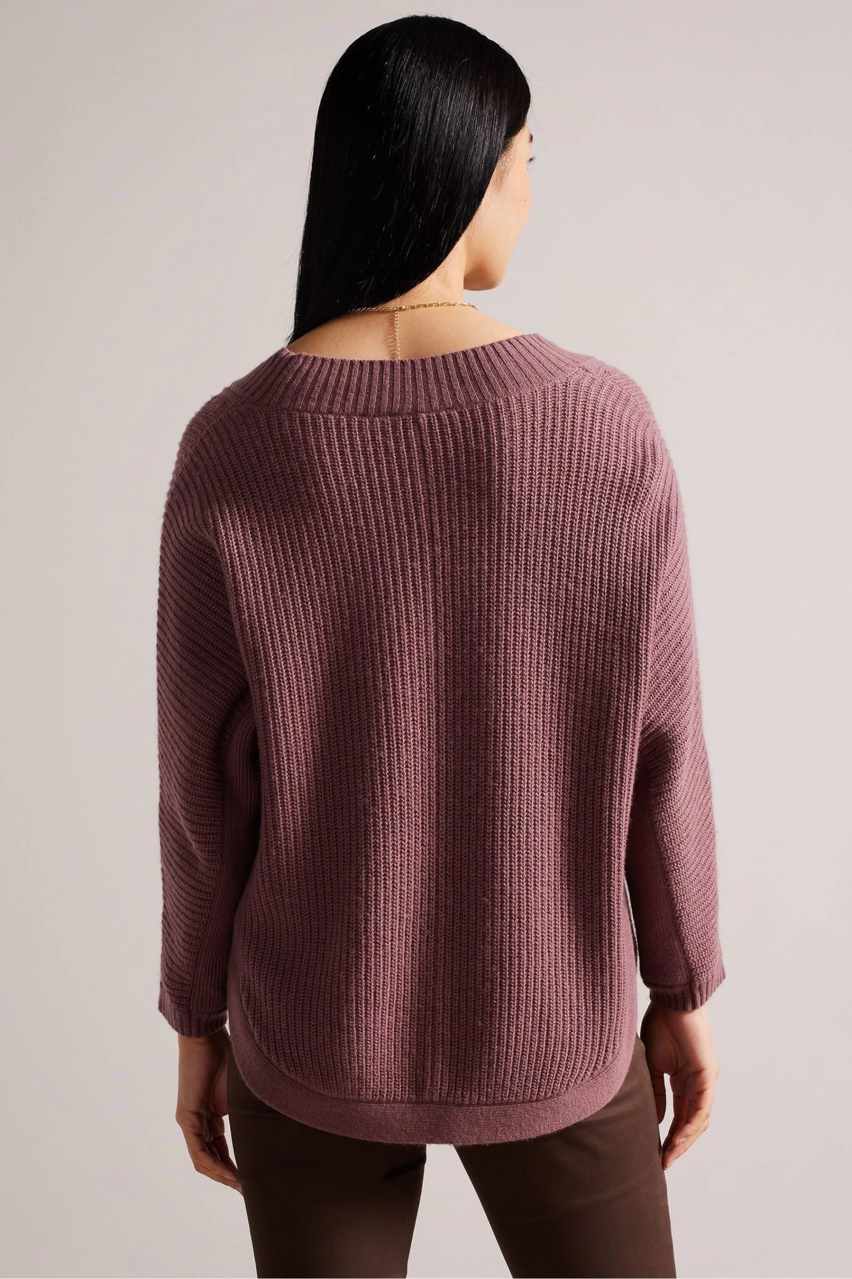 Ted Baker Natural Lerissa Engineered Slouchy V-Neck Sweater 4 Ted Baker Natural Lerissa Engineered Slouchy V-Neck Sweater - Image 2