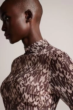 Ted Baker Nude-Pink Jumila Fitted High Neck Top 9 Ted Baker Nude-Pink Jumila Fitted High Neck Top -Ted Baker Shop D40110s3