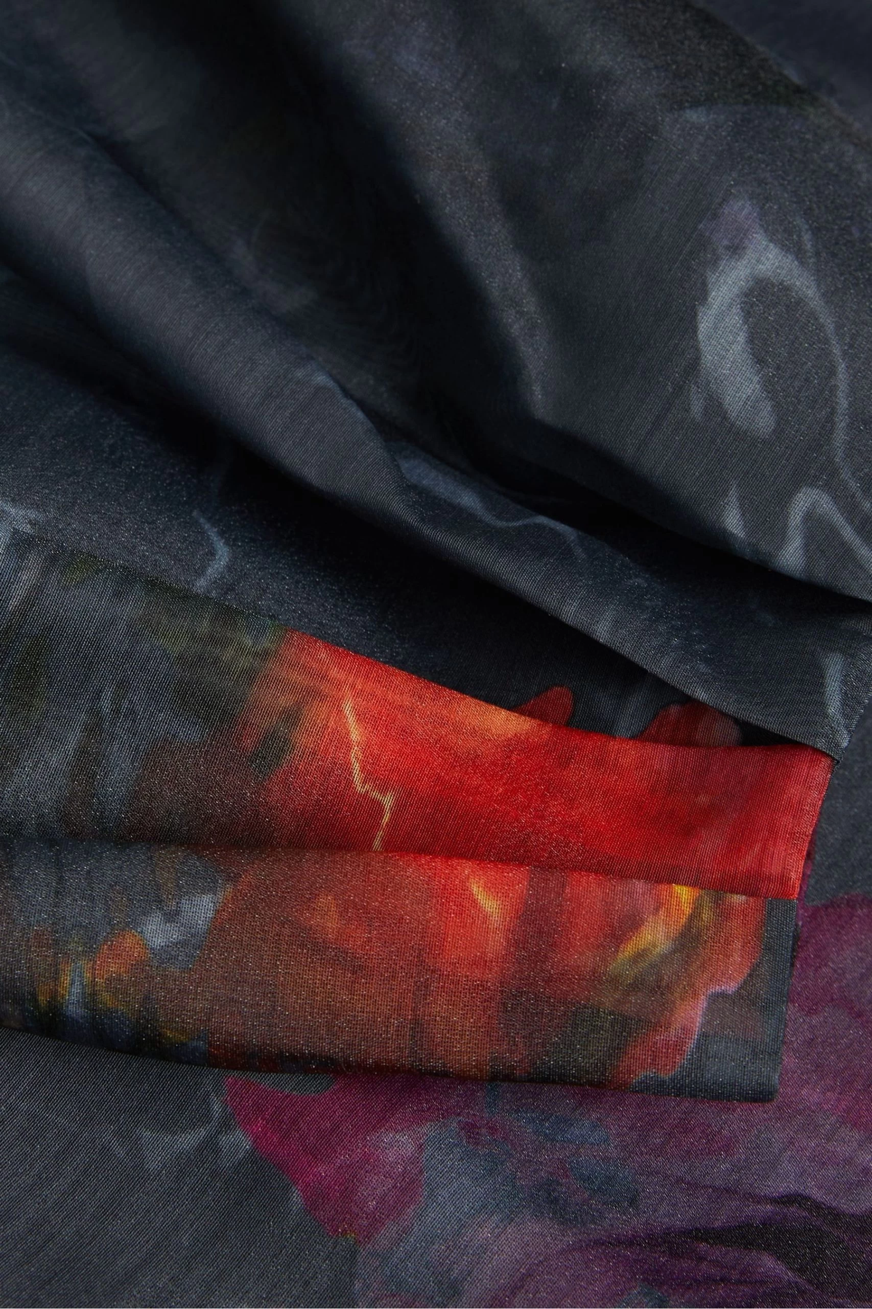 Ted Baker Ayymee Boxy Cropped Black Top With Puff Sleeve 7 Ted Baker Ayymee Boxy Cropped Black Top With Puff Sleeve - Image 5