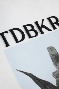 Ted Baker Regular Airie White Printed T-Shirt 11 Ted Baker Regular Airie White Printed T-Shirt -Ted Baker Shop D40239s5