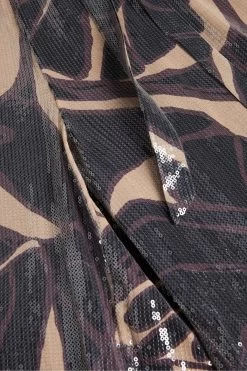 Ted Baker Edennie Printed Sequin Ruffle Black Jumpsuit 14 Ted Baker Edennie Printed Sequin Ruffle Black Jumpsuit -Ted Baker Shop D52662s7