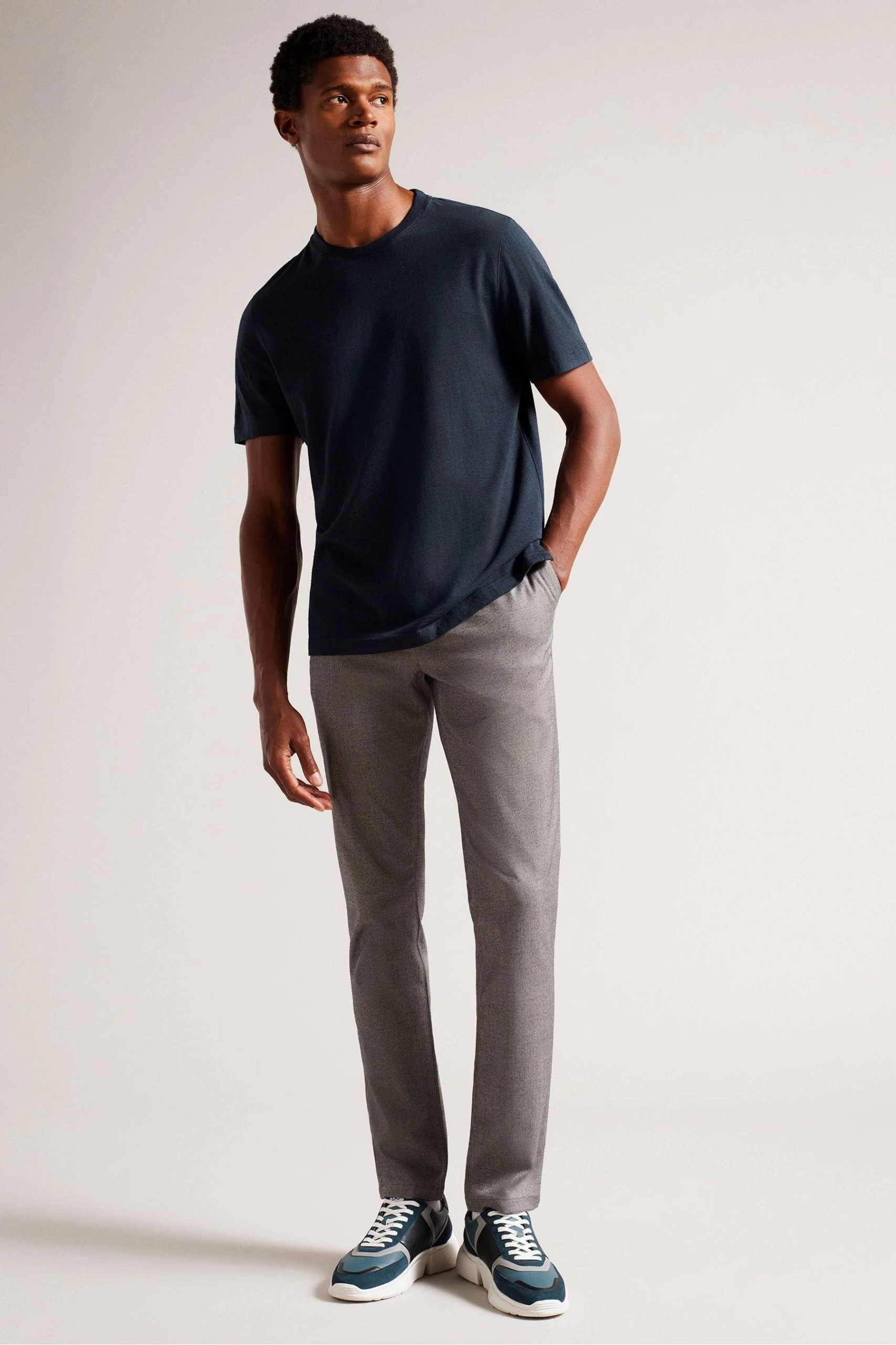 Ted Baker Zeppel Navy Blue Short Sleeve Cashmere Blend Regular T-Shirt 5 Ted Baker Zeppel Navy Blue Short Sleeve Cashmere Blend Regular T-Shirt - Image 3