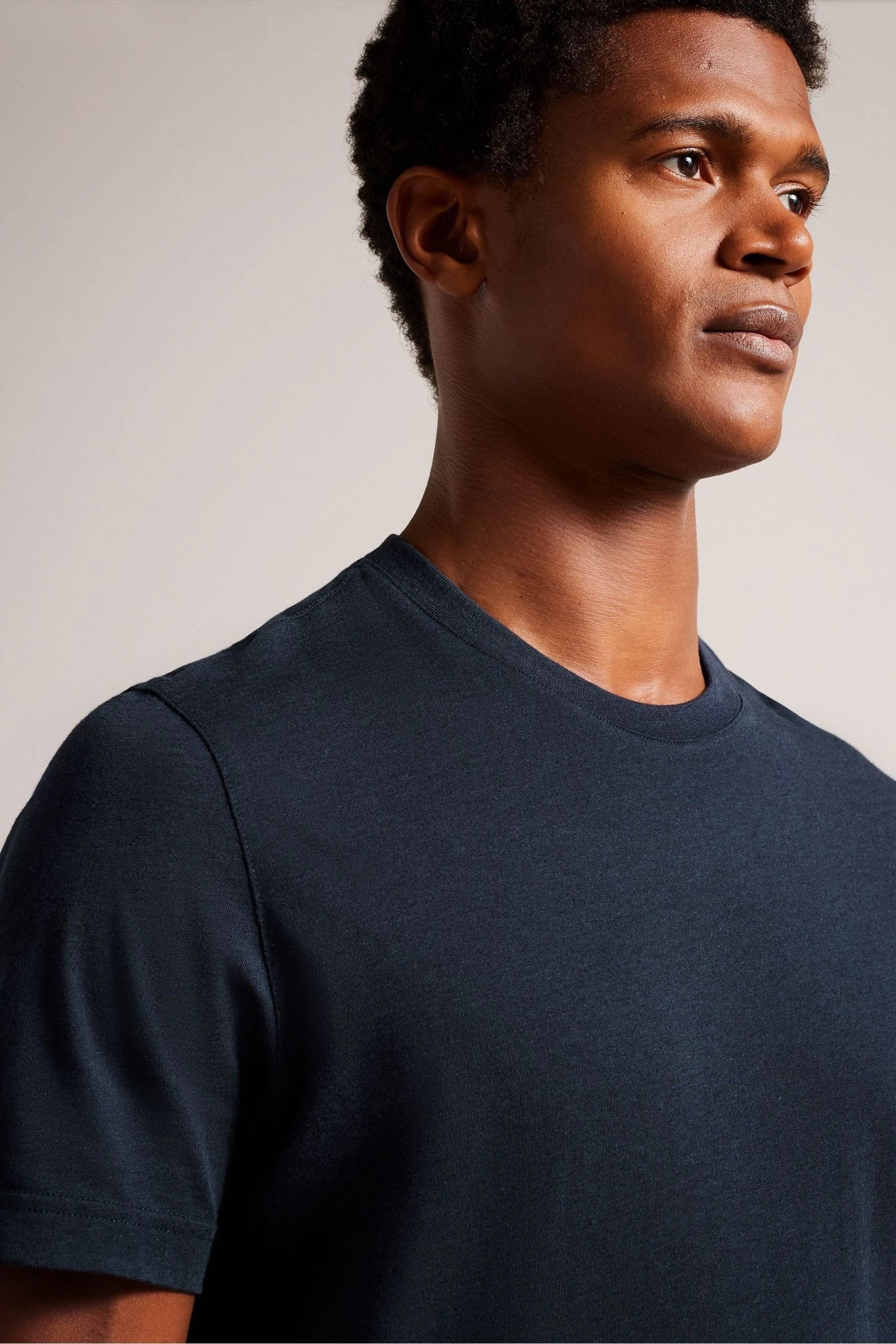 Ted Baker Zeppel Navy Blue Short Sleeve Cashmere Blend Regular T-Shirt 6 Ted Baker Zeppel Navy Blue Short Sleeve Cashmere Blend Regular T-Shirt - Image 4