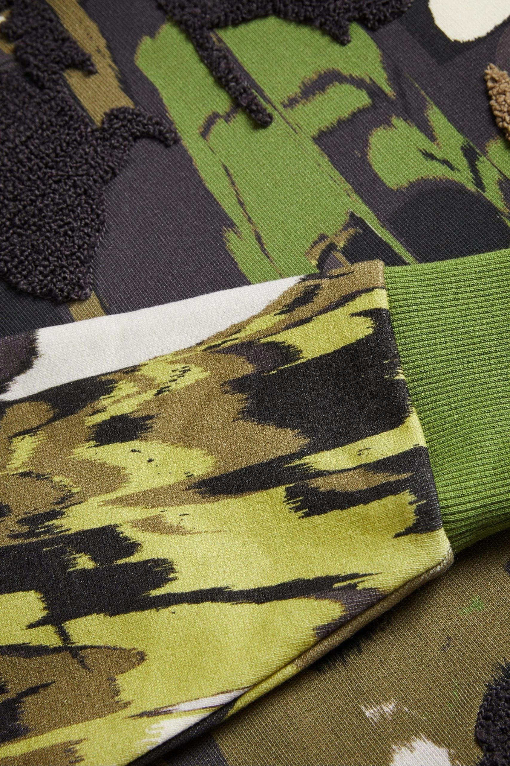 Ted Baker Green Hensely Flocked Printed Sweat T-Shirt 7 Ted Baker Green Hensely Flocked Printed Sweat T-Shirt - Image 5