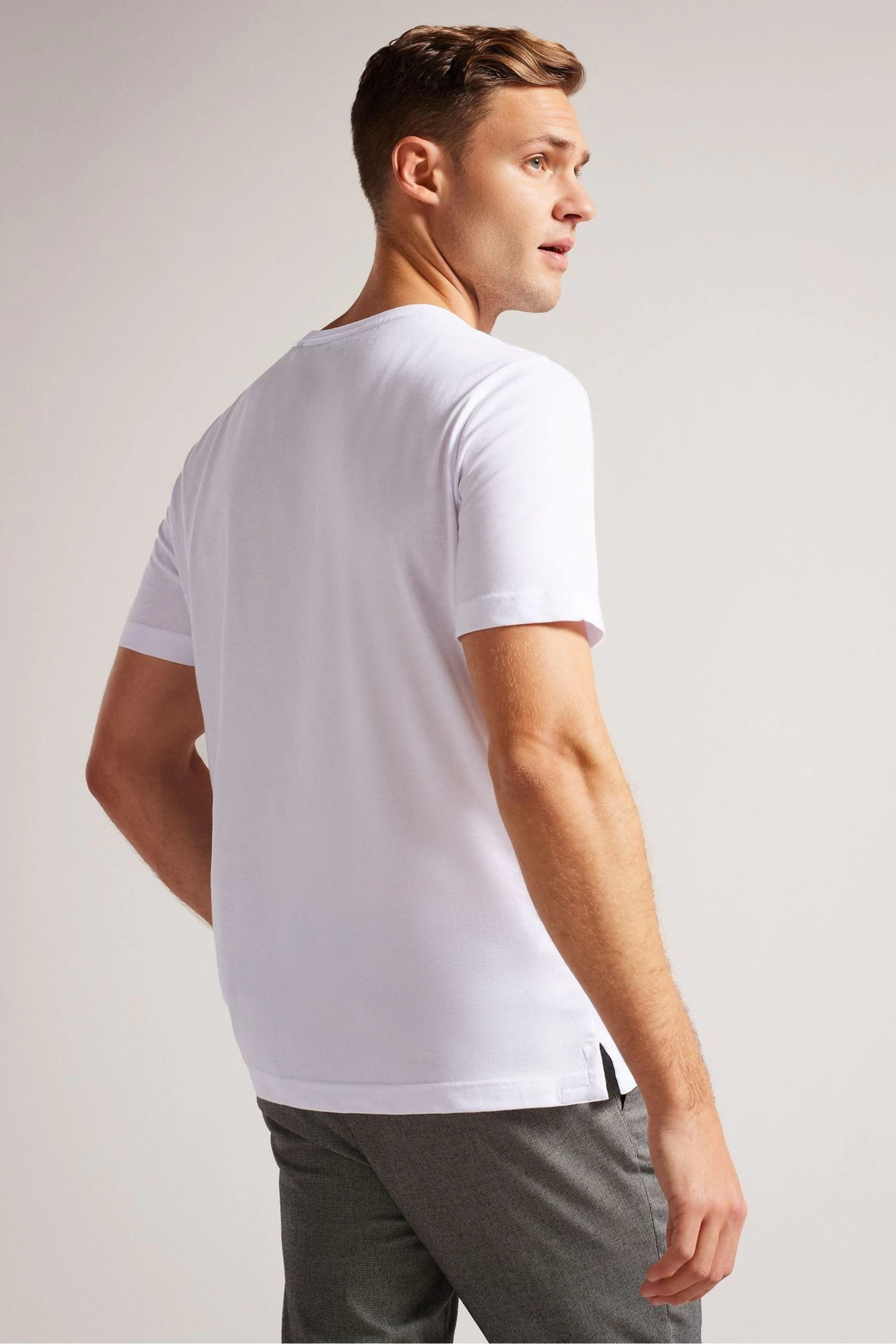 Ted Baker Rewild Short Sleeve Regular Printed White T-Shirt 4 Ted Baker Rewild Short Sleeve Regular Printed White T-Shirt - Image 2