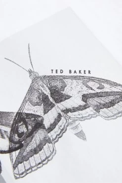 Ted Baker Rewild Short Sleeve Regular Printed White T-Shirt 11 Ted Baker Rewild Short Sleeve Regular Printed White T-Shirt -Ted Baker Shop D57313s5