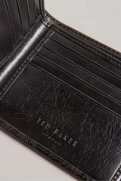 Ted Baker Winry Laser Etched Bifold Black Wallet 7 Ted Baker Winry Laser Etched Bifold Black Wallet -Ted Baker Shop D62382s3