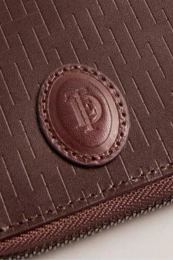 Ted Baker Brown Tobiat T Monogram Zip Around Wallet 9 Ted Baker Brown Tobiat T Monogram Zip Around Wallet -Ted Baker Shop D73557s4
