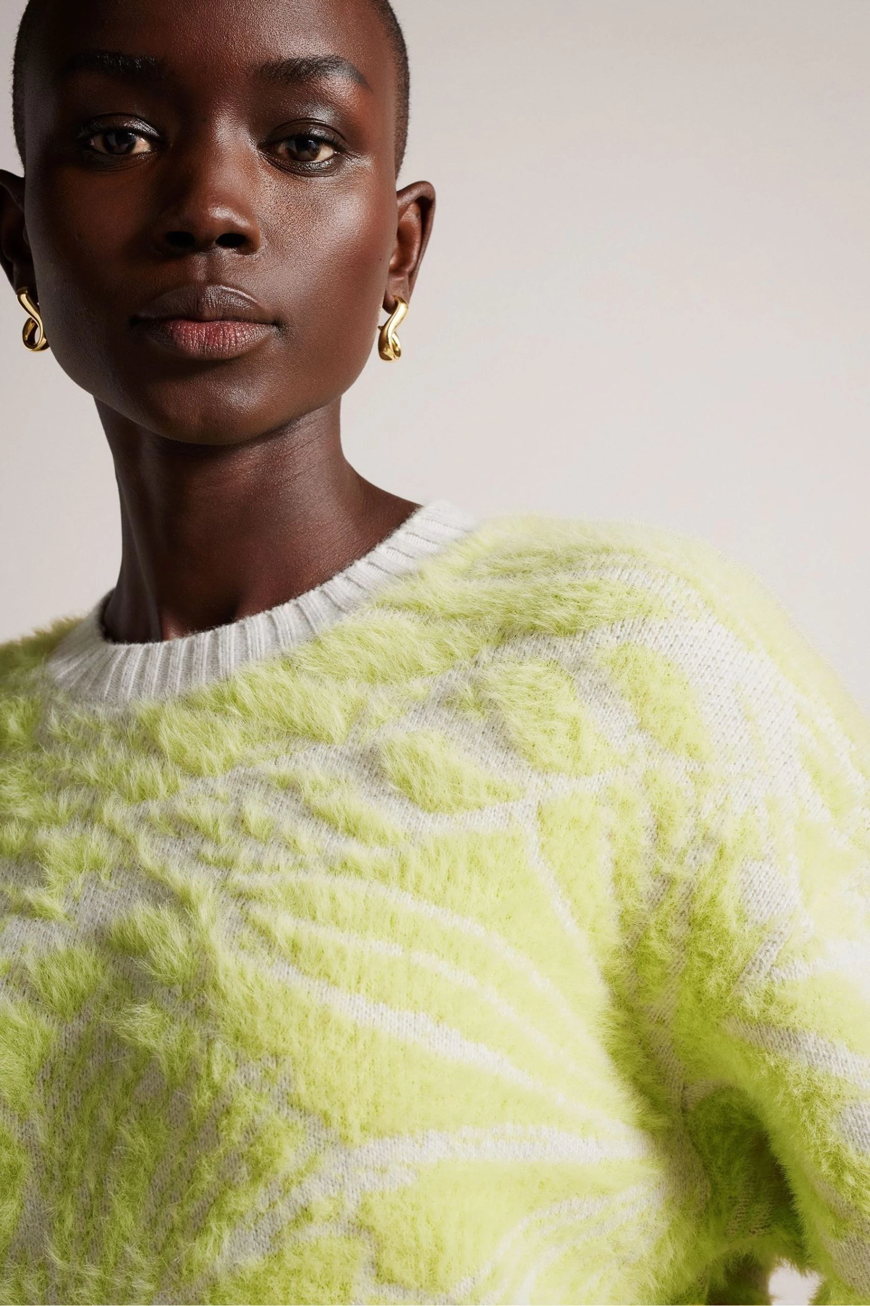 Ted Baker Green Marrlo Jacquard Easy Fit Sweater 5 Ted Baker Green Marrlo Jacquard Easy Fit Sweater - Image 3