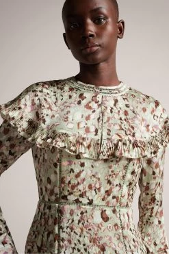 Ted Baker Green Orrsett Fit And Flare Mini Dress With Cape Detail 10 Ted Baker Green Orrsett Fit And Flare Mini Dress With Cape Detail -Ted Baker Shop D73639s4