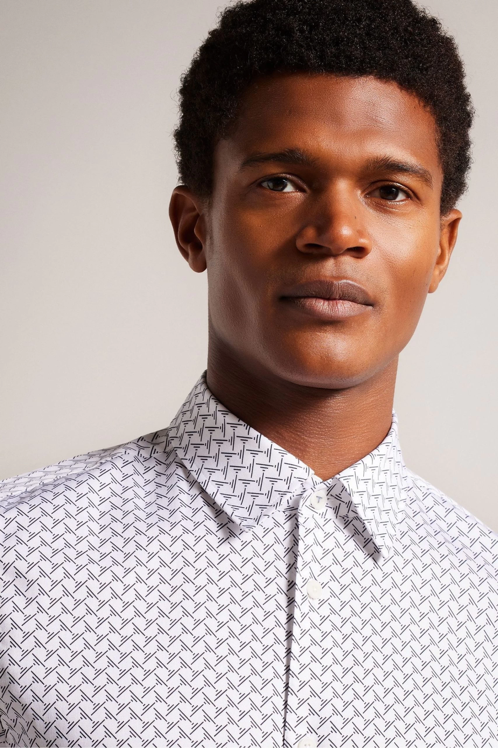 Ted Baker Willuw White Long Sleeve Line Geo Print Shirt 6 Ted Baker Willuw White Long Sleeve Line Geo Print Shirt - Image 4