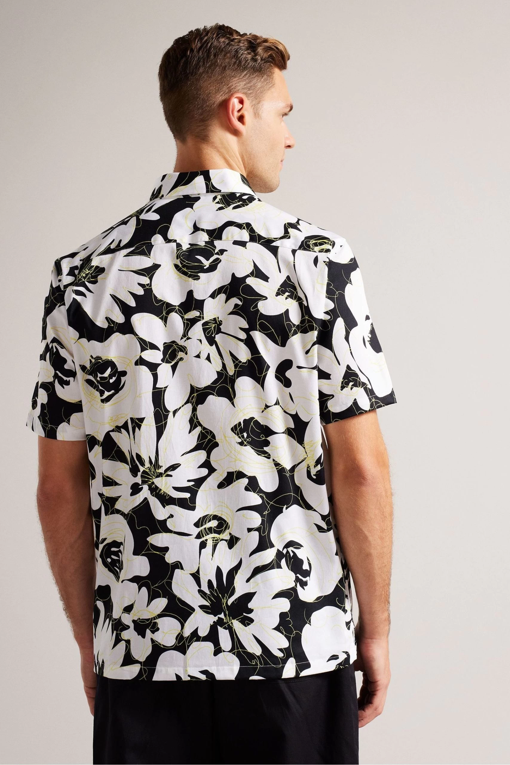Ted Baker Yellow Altun Short Sleeves Floral Print Shirt 4 Ted Baker Yellow Altun Short Sleeves Floral Print Shirt - Image 2