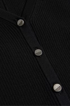 Ted Baker Casela Black Cropped V-Front Cardigan 11 Ted Baker Casela Black Cropped V-Front Cardigan -Ted Baker Shop D84902s5