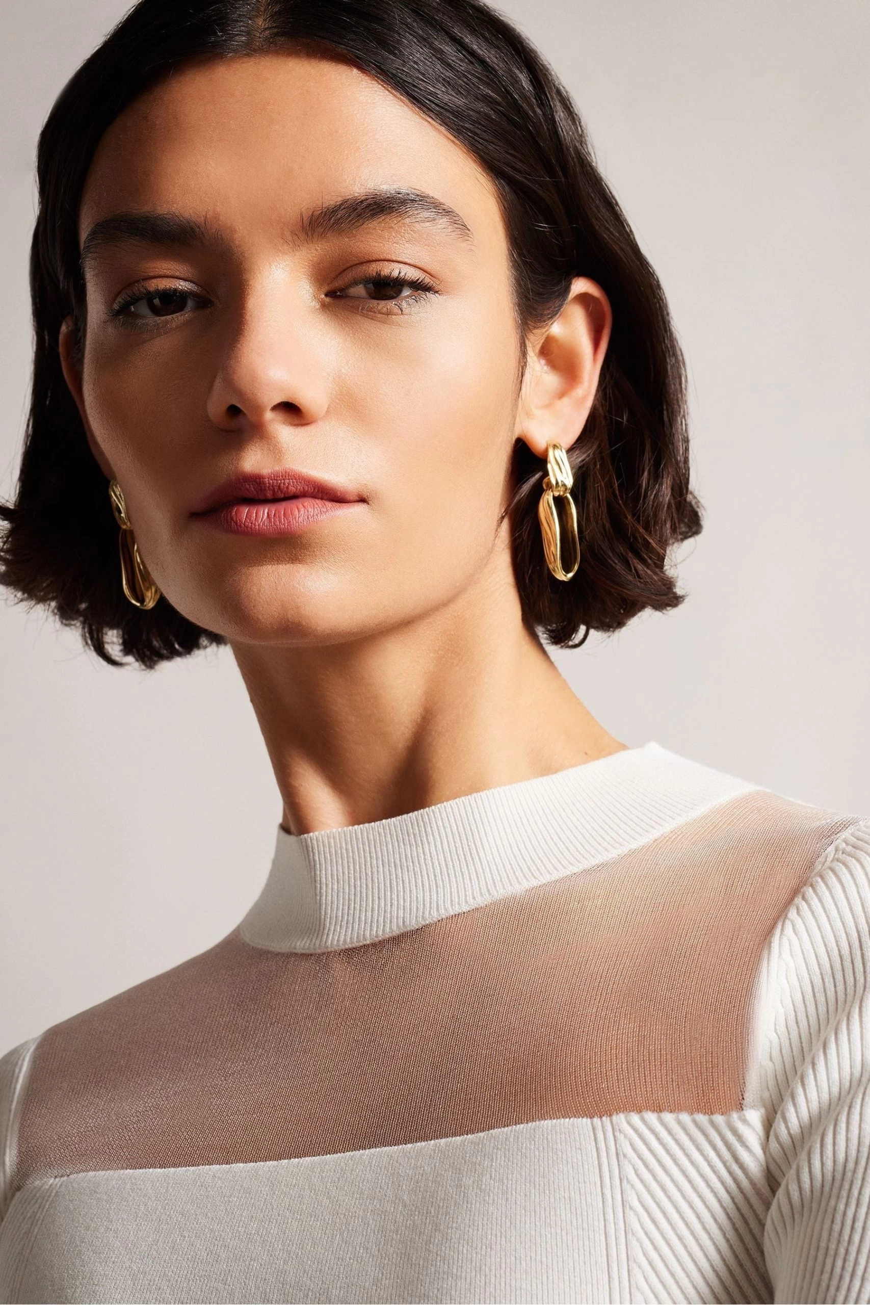 Ted Baker Daviner White Fitted Knit Top 6 Ted Baker Daviner White Fitted Knit Top - Image 4