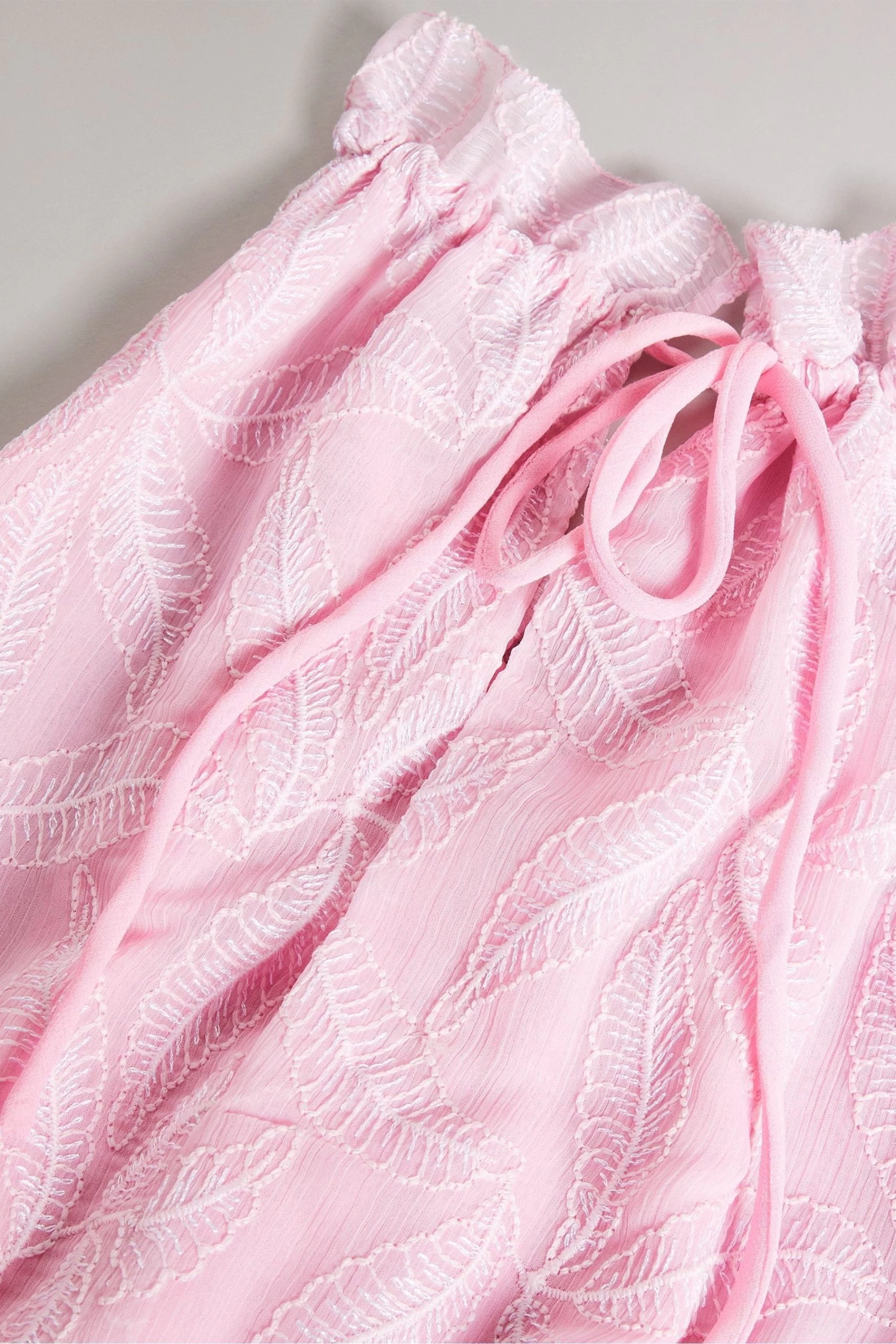 Ted Baker Lilac Purple Miarose Drawstring Waist Halterneck Dress 6 Ted Baker Lilac Purple Miarose Drawstring Waist Halterneck Dress - Image 4