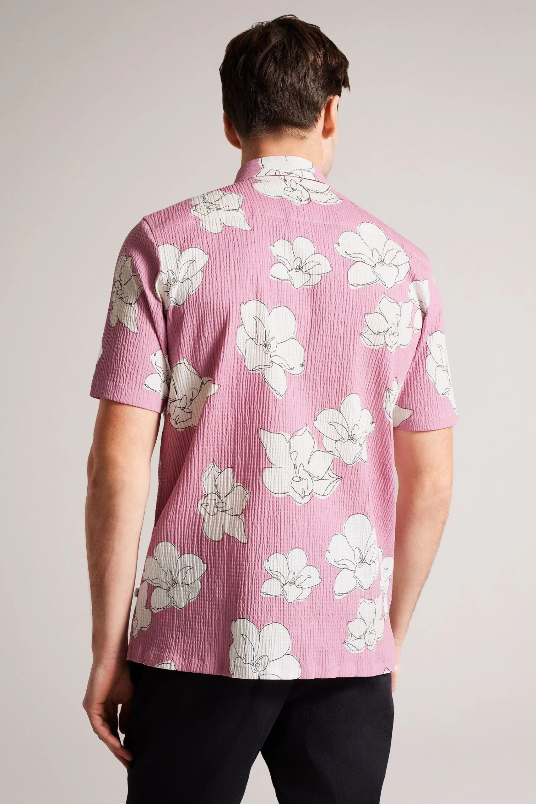 Ted Baker Pink Coving Short Sleeve Seersucker Floral Print Shirt 4 Ted Baker Pink Coving Short Sleeve Seersucker Floral Print Shirt - Image 2