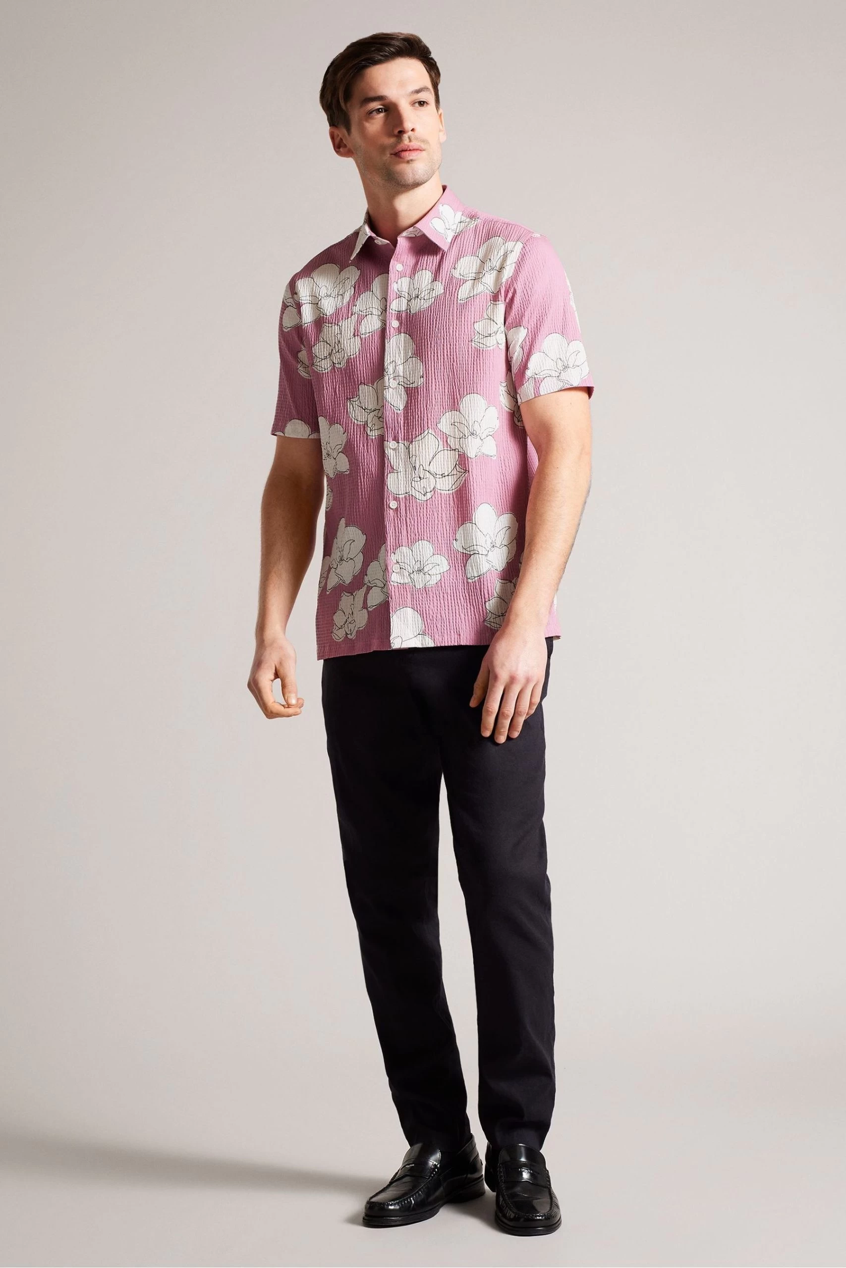 Ted Baker Pink Coving Short Sleeve Seersucker Floral Print Shirt 5 Ted Baker Pink Coving Short Sleeve Seersucker Floral Print Shirt - Image 3