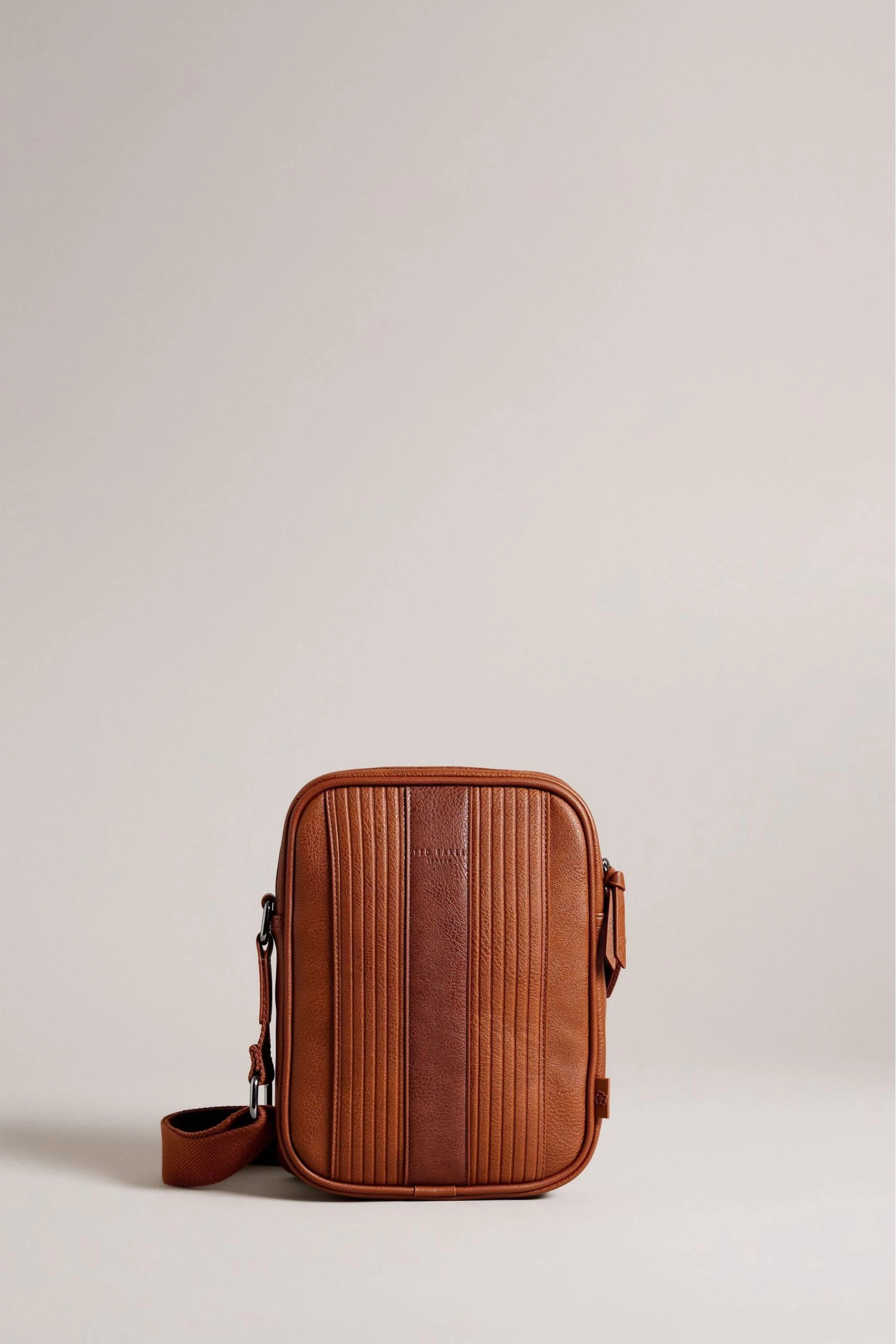 Ted Baker Natural Everton Striped Pu Large Flight Bag 3 Ted Baker Natural Everton Striped Pu Large Flight Bag