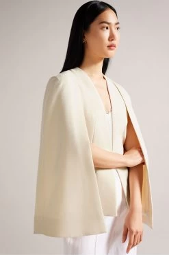 Ted Baker Dannio Structured Hip Length White Cape With Waistcoat 9 Ted Baker Dannio Structured Hip Length White Cape With Waistcoat -Ted Baker Shop N00700s3