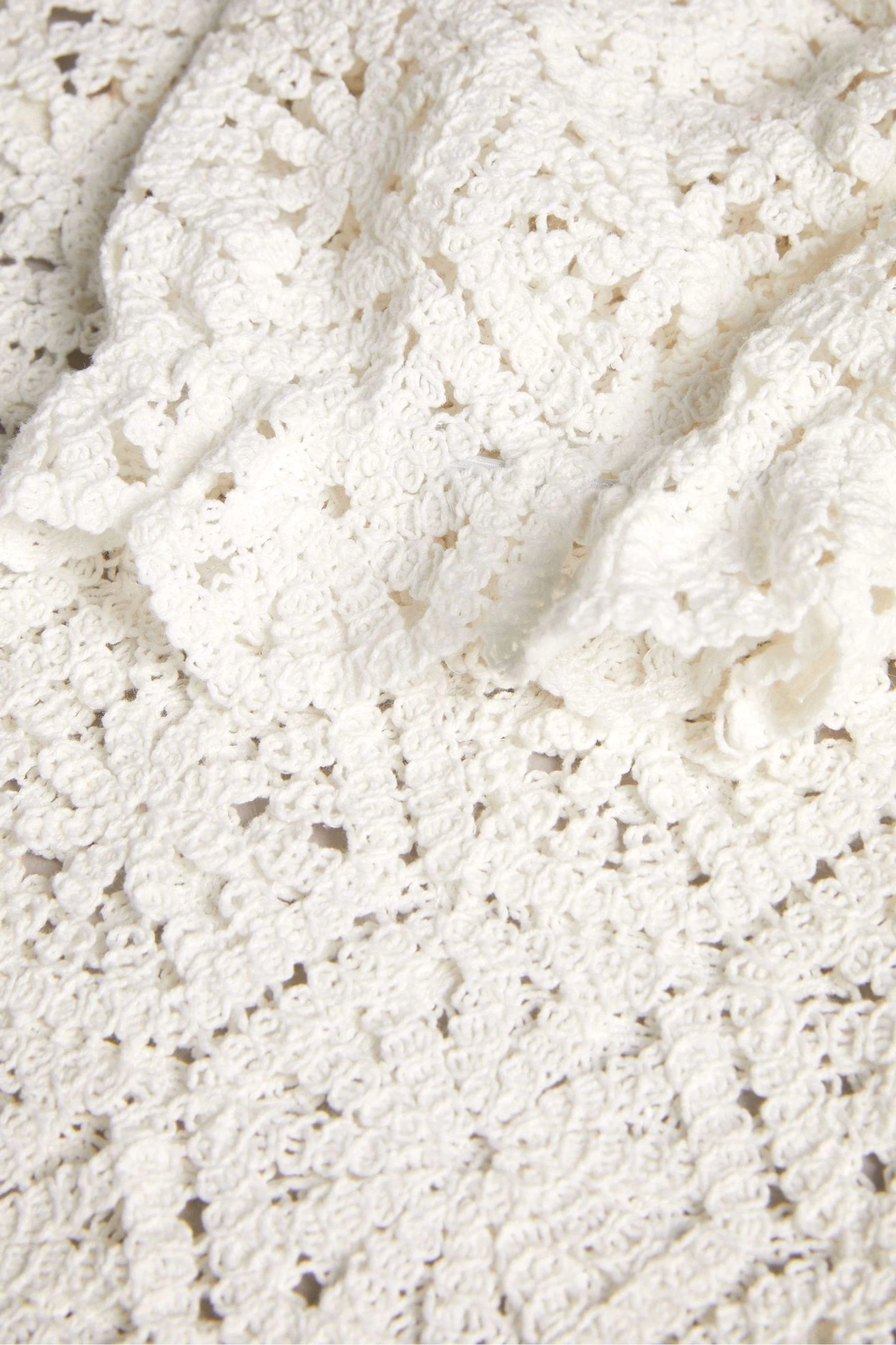 Ted Baker Ambya Crochet Knit Puff Sleeve White Top 7 Ted Baker Ambya Crochet Knit Puff Sleeve White Top - Image 5