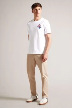 Ted Baker Nation Short Sleeve Coronation Themed White T-Shirt 10 Ted Baker Nation Short Sleeve Coronation Themed White T-Shirt -Ted Baker Shop N06566s3