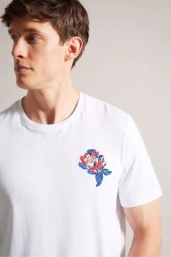 Ted Baker Nation Short Sleeve Coronation Themed White T-Shirt 11 Ted Baker Nation Short Sleeve Coronation Themed White T-Shirt -Ted Baker Shop N06566s4