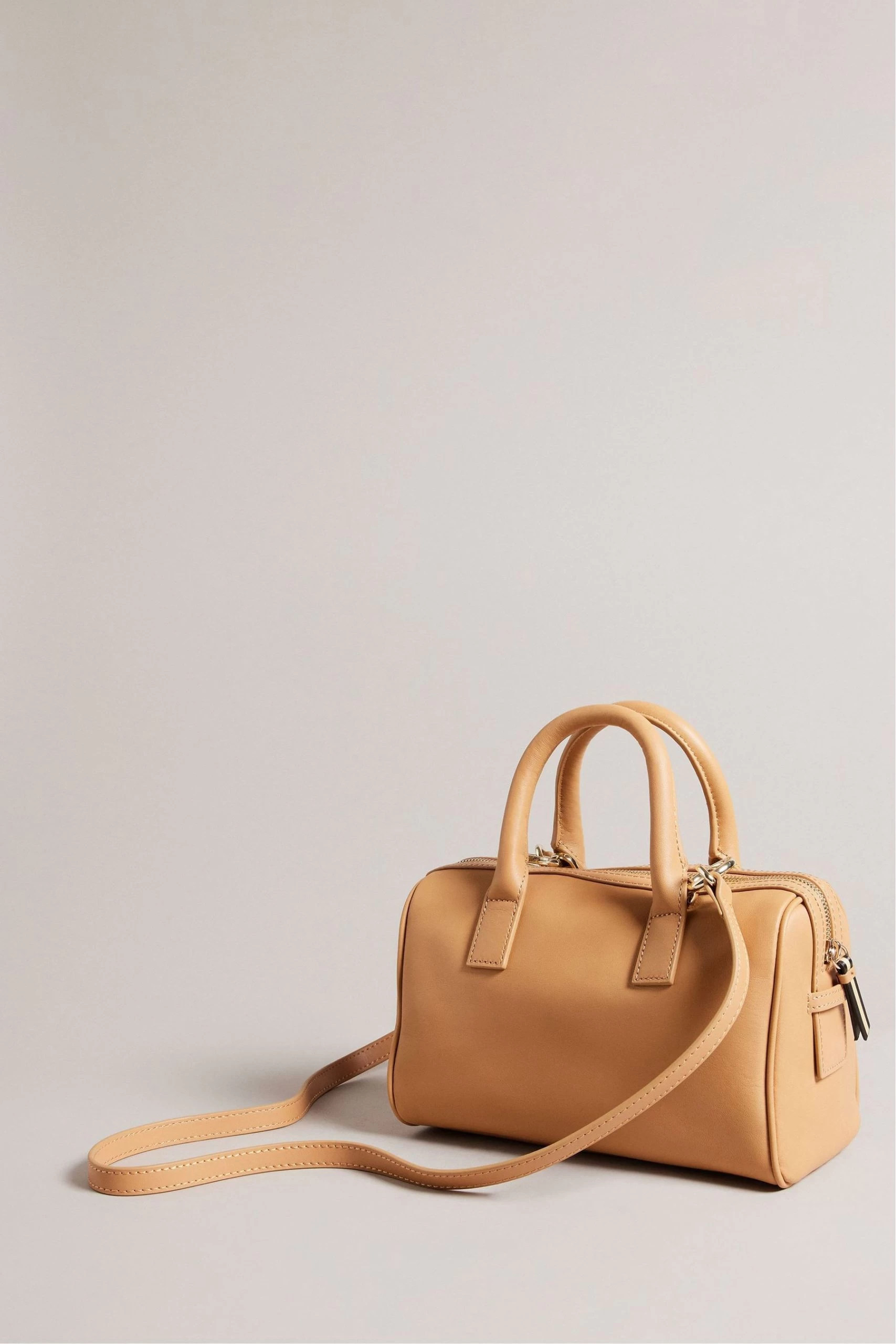 Ted Baker Natural Daralia Camel Branded Webbing Holdall Bag 4 Ted Baker Natural Daralia Camel Branded Webbing Holdall Bag - Image 2