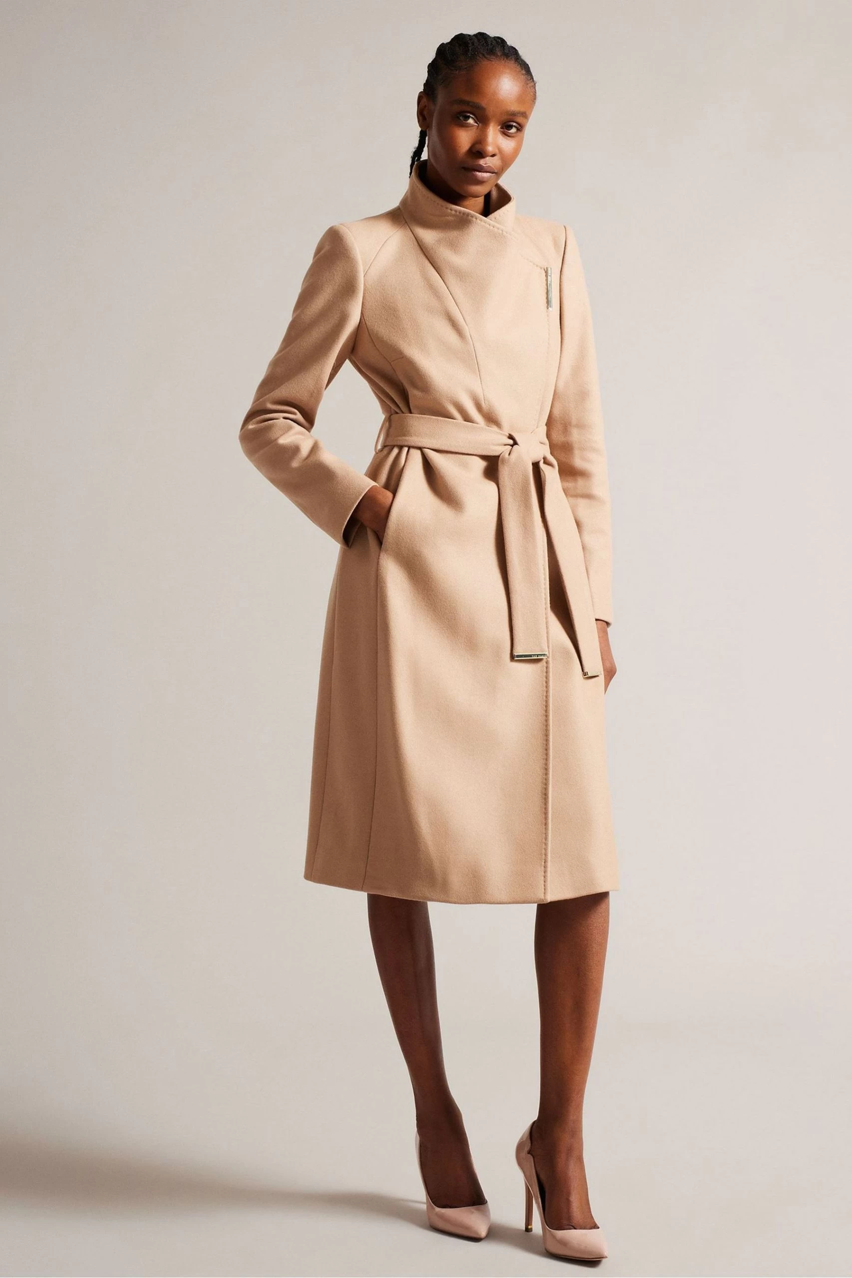 Ted Baker Pink Orlay Patent Leather Court Shoes 7 Ted Baker Pink Orlay Patent Leather Court Shoes - Image 5