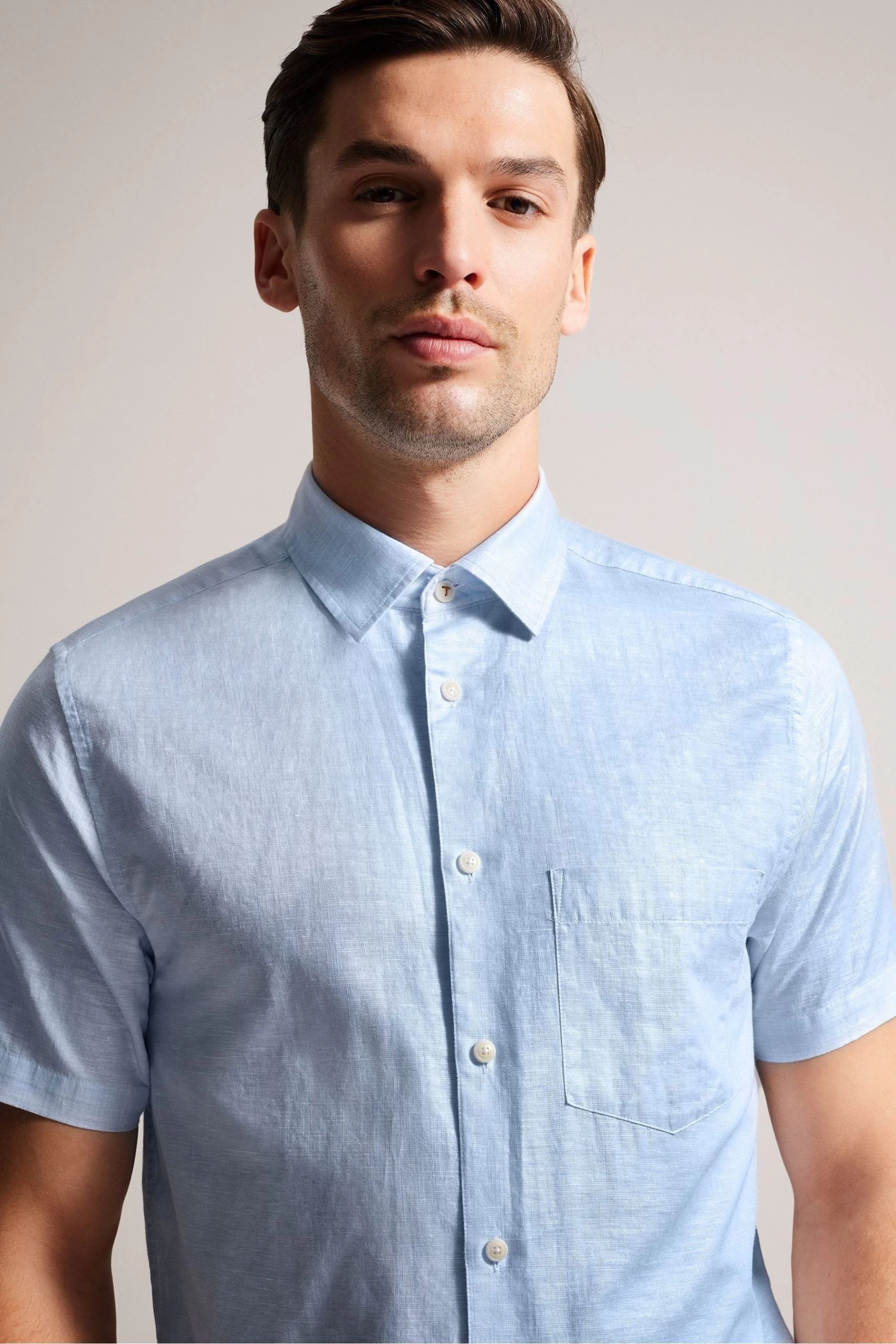 Ted Baker Blue Kingfrd Short Sleeve Linen Shirt 6 Ted Baker Blue Kingfrd Short Sleeve Linen Shirt - Image 4