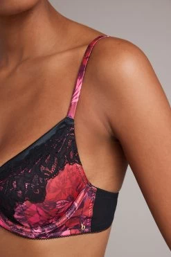 B By Ted Baker Pink Floral Satin Padded Plunge Bra 12 B By Ted Baker Pink Floral Satin Padded Plunge Bra -Ted Baker Shop T64 051s5