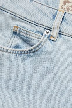 Ted Baker Blue Nellin Light Wash Rigid Straight Denim Jeans 10 Ted Baker Blue Nellin Light Wash Rigid Straight Denim Jeans -Ted Baker Shop T90825s4