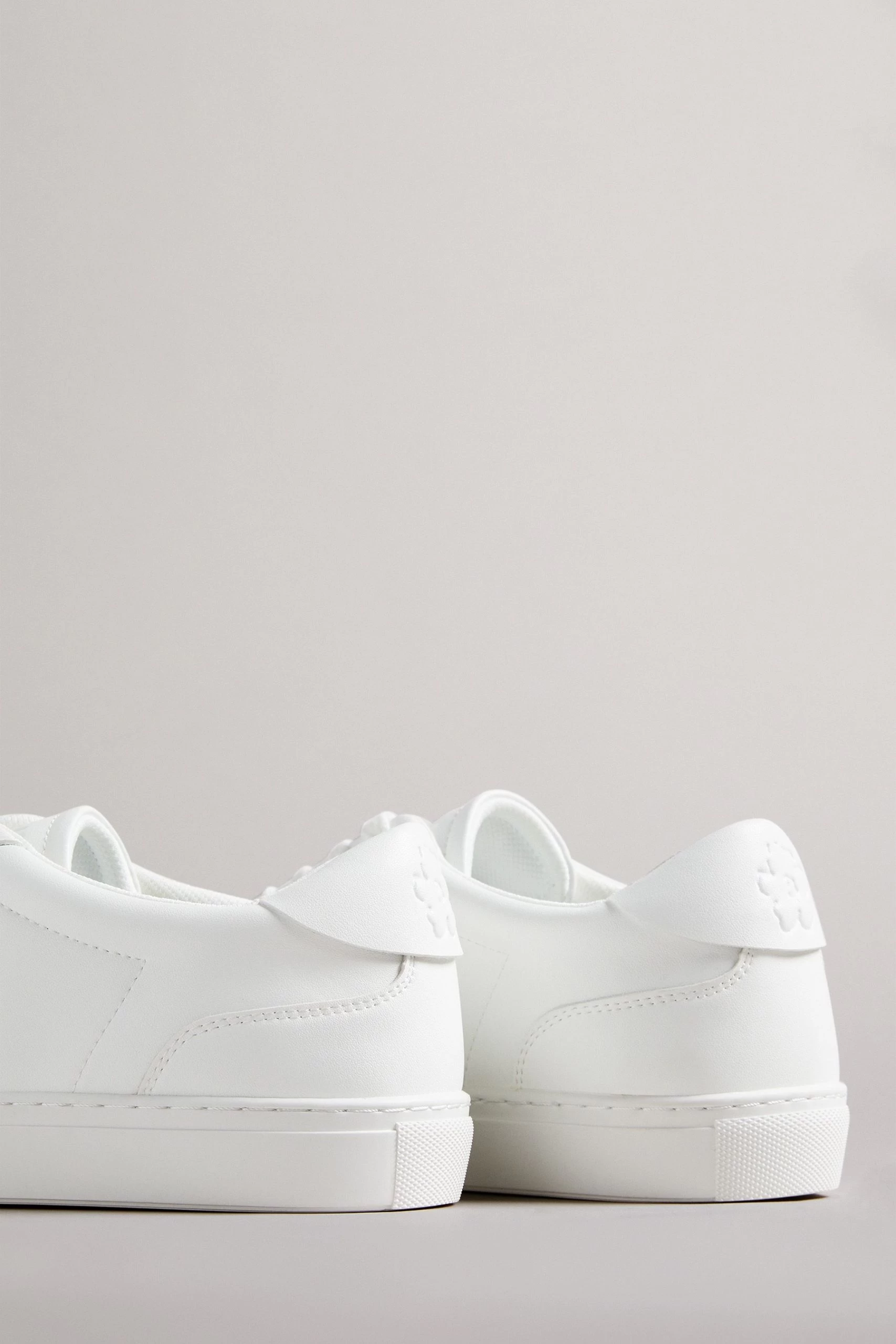 Ted Baker Robertt White Retro Leather Sneakers 6 Ted Baker Robertt White Retro Leather Sneakers - Image 4
