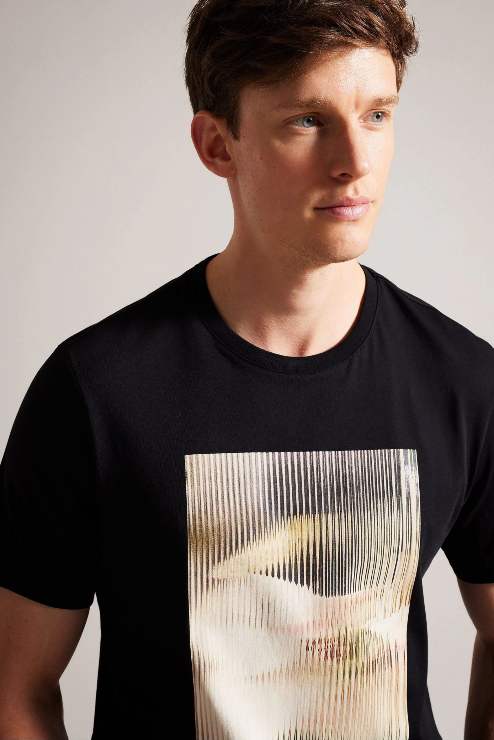 Ted Baker Species Regular Printed Black T-Shirt 6 Ted Baker Species Regular Printed Black T-Shirt - Image 4