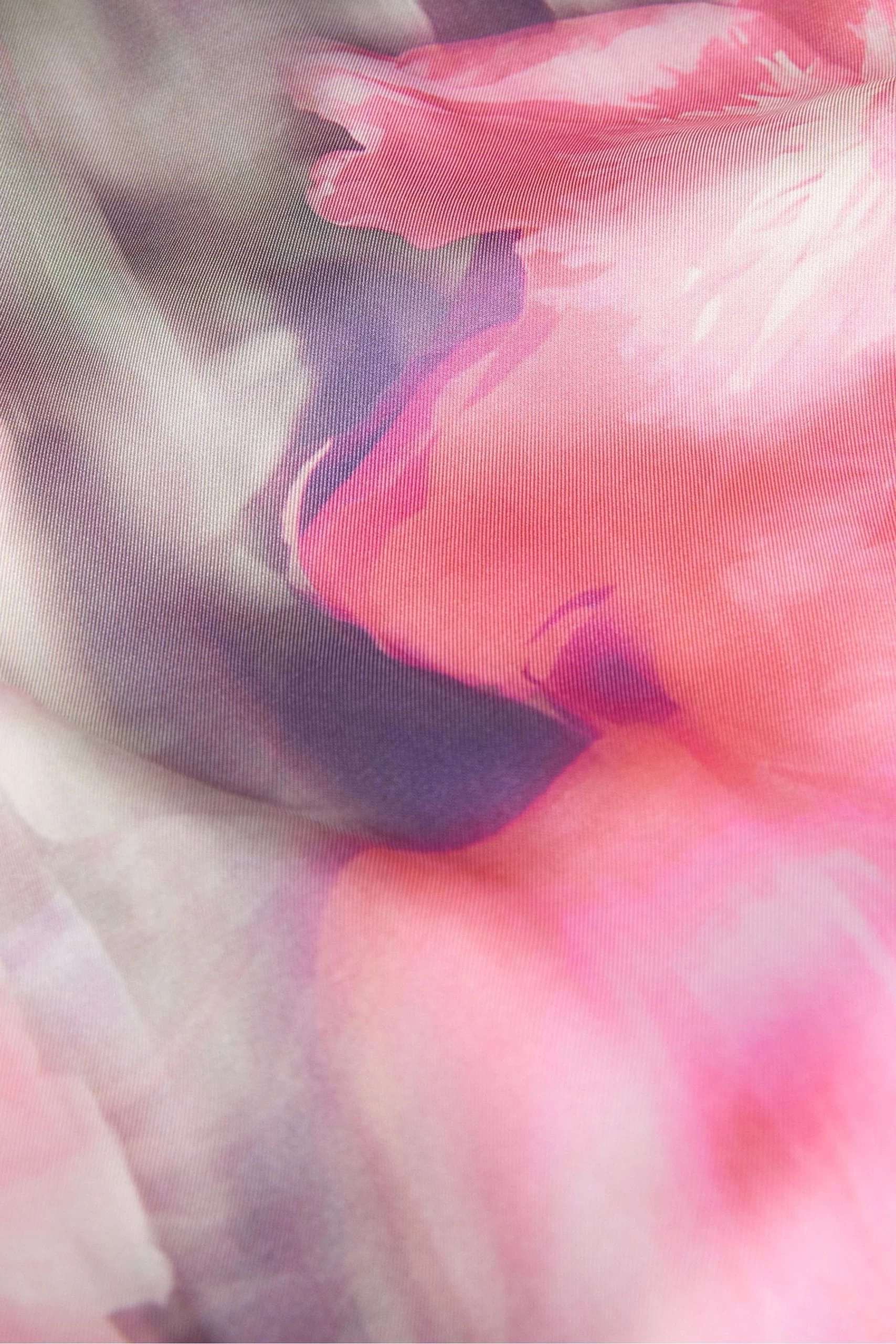 Ted Baker Pink Lusindi Coral Woven Front V-Neck Sweater 9 Ted Baker Pink Lusindi Coral Woven Front V-Neck Sweater - Image 7