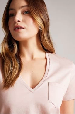 Ted Baker Pink Lovage Easy Fit V-Neck T-Shirt 10 Ted Baker Pink Lovage Easy Fit V-Neck T-Shirt -Ted Baker Shop U39599s4