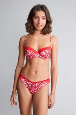 B By Ted Baker Red Heart Satin Balcony Bra 11 B By Ted Baker Red Heart Satin Balcony Bra -Ted Baker Shop U63 099s2