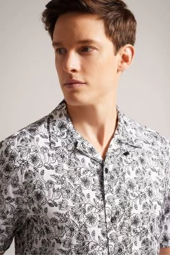 Ted Baker Mulben White Short Sleeve Floral Embroidered Shirt 10 Ted Baker Mulben White Short Sleeve Floral Embroidered Shirt -Ted Baker Shop U76290s4