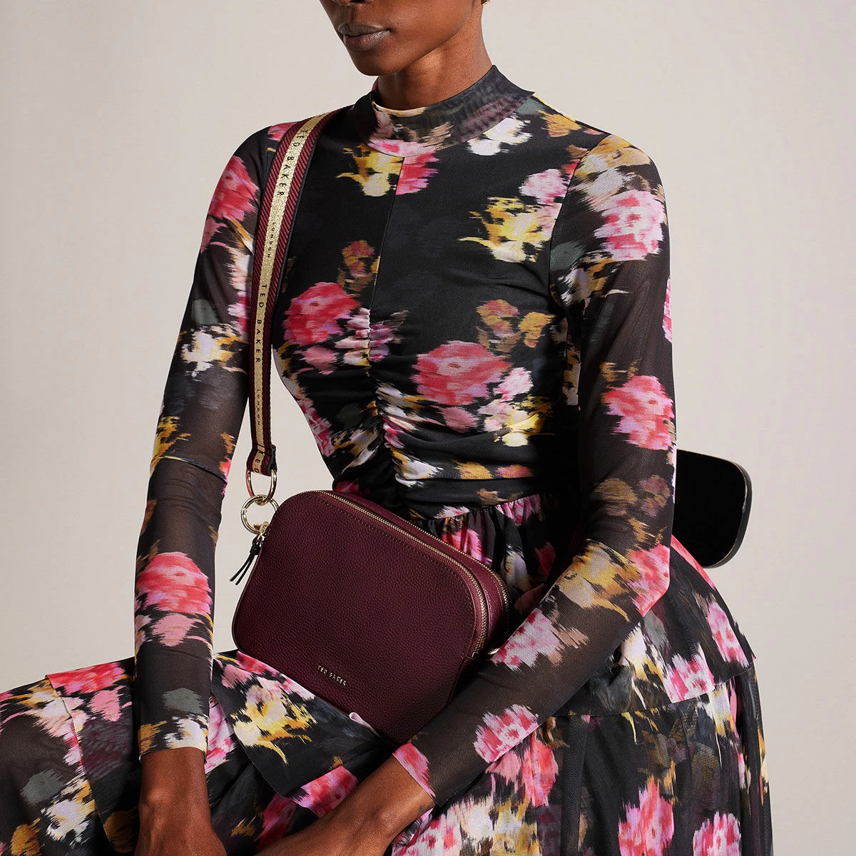 Ted Baker DARCELO Deep Purple Branded Webbing Leather Camera Bag 7 Ted Baker DARCELO Deep Purple Branded Webbing Leather Camera Bag - Image 5